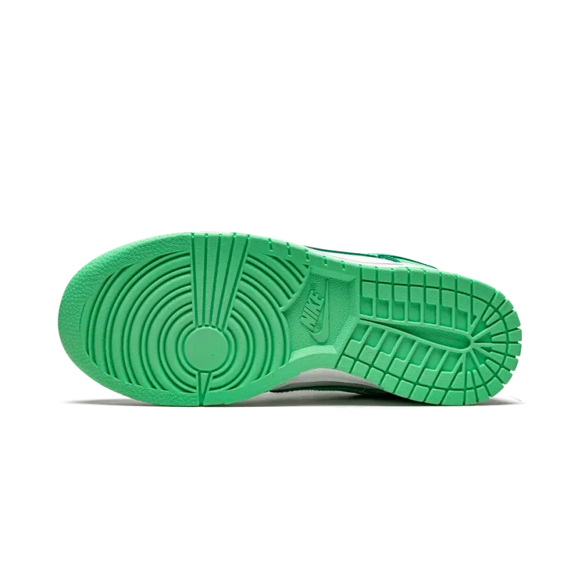Nike DUNK LOW WMNS Green Glow Womens