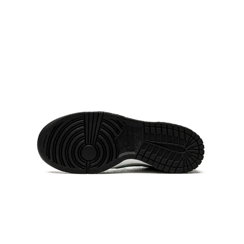 Nike Dunk Low GS Tropical Twist Grade School