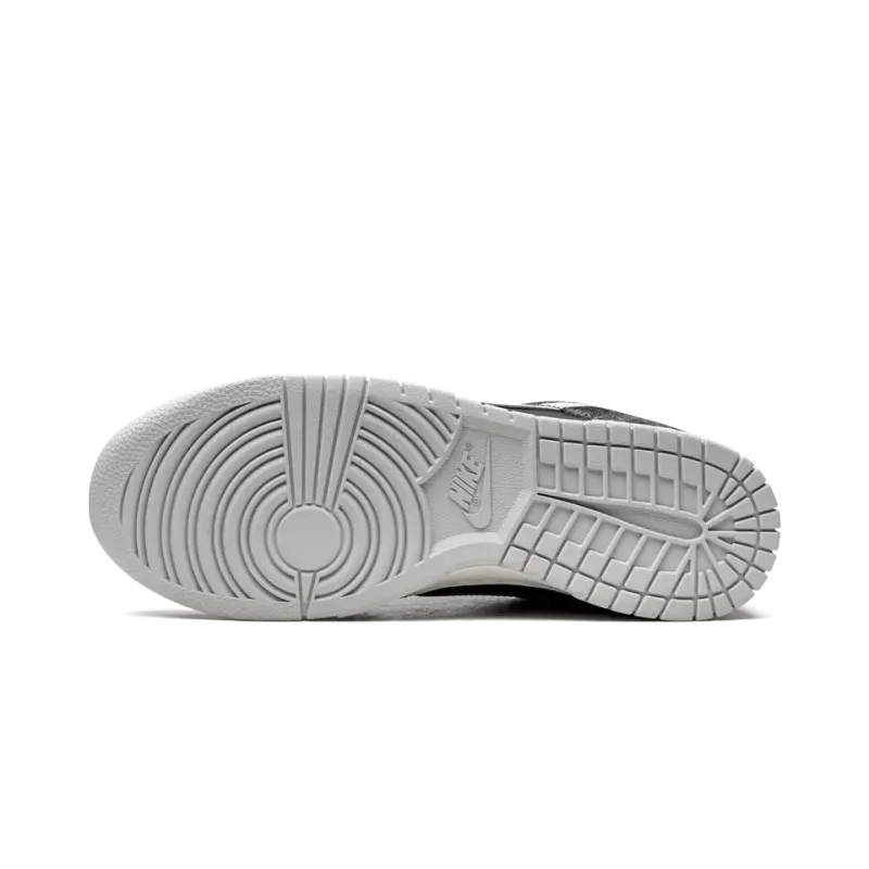 Nike Dunk Low Retro Animal Pack - Zebra Mens