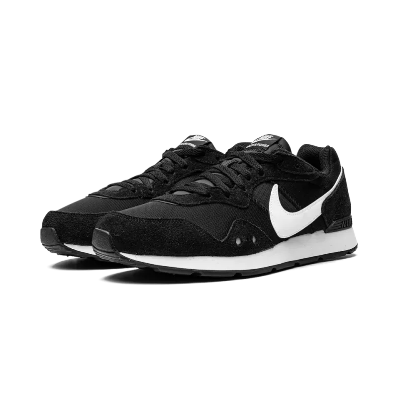 Nike Venture Runner Mens