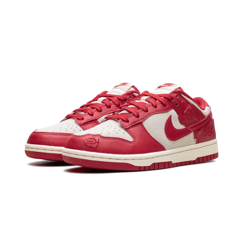 Nike Dunk Low WMNS Red Roses Womens