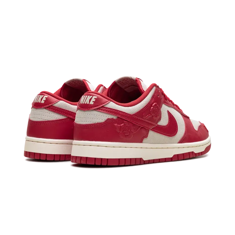 Nike Dunk Low WMNS Red Roses Womens