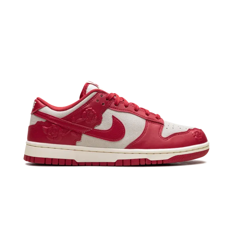 Nike Dunk Low WMNS Red Roses Womens