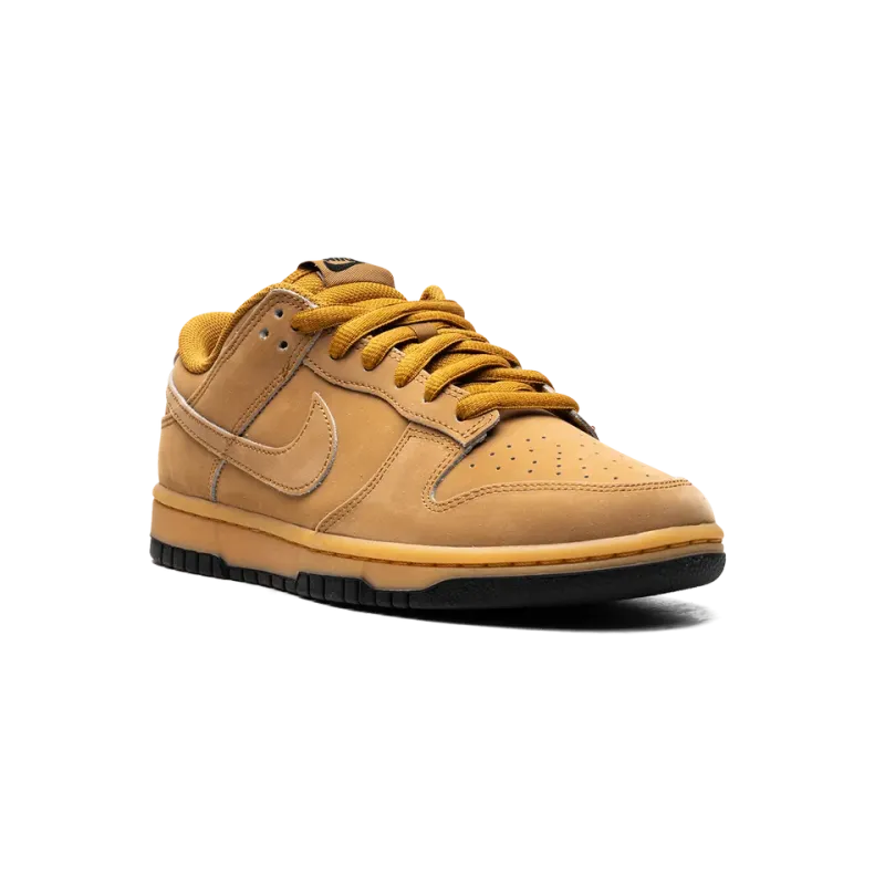 Nike Dunk Low Retro SE Wheat Gum Mens