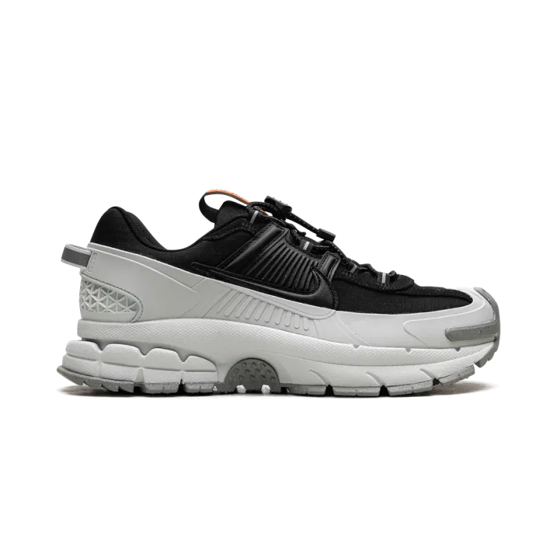 Nike Zoom Vomero 5 Roam Black Light Silver Mens