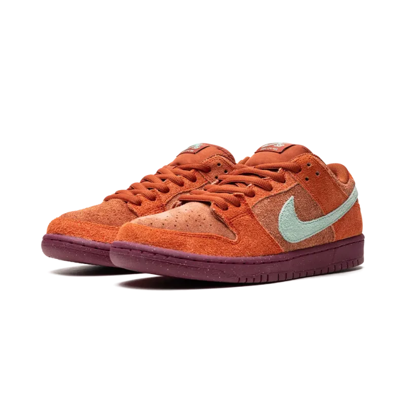 Nike SB Dunk Low Pro Prm Mystic Red Mens