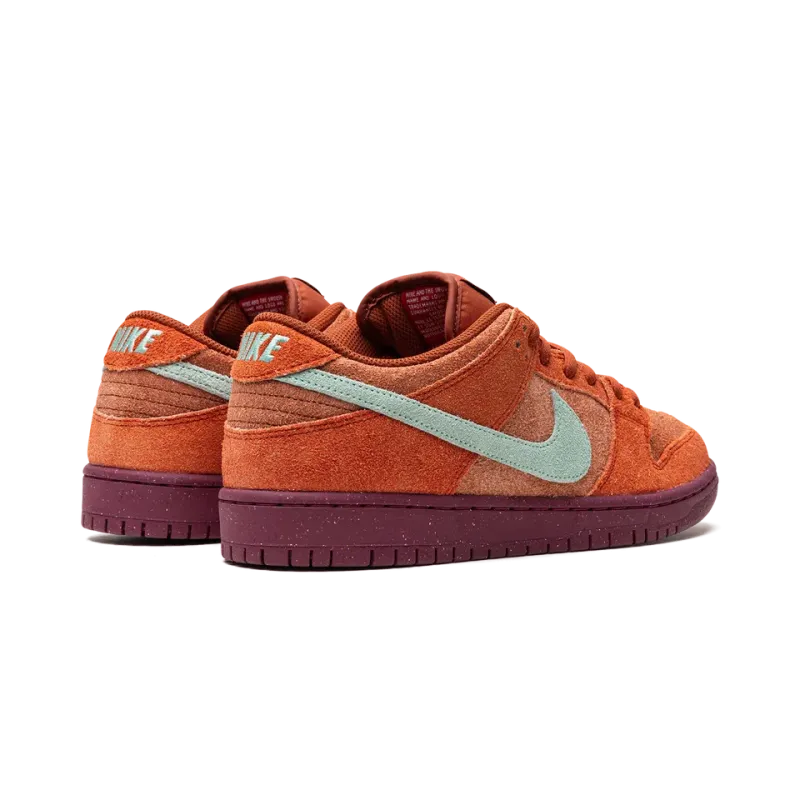 Nike SB Dunk Low Pro Prm Mystic Red Mens