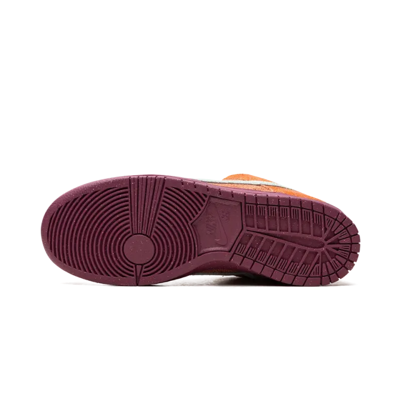 Nike SB Dunk Low Pro Prm Mystic Red Mens