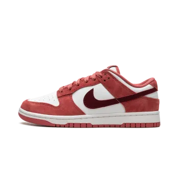 Nike DUNK LOW WMNS Valentine's Day Womens