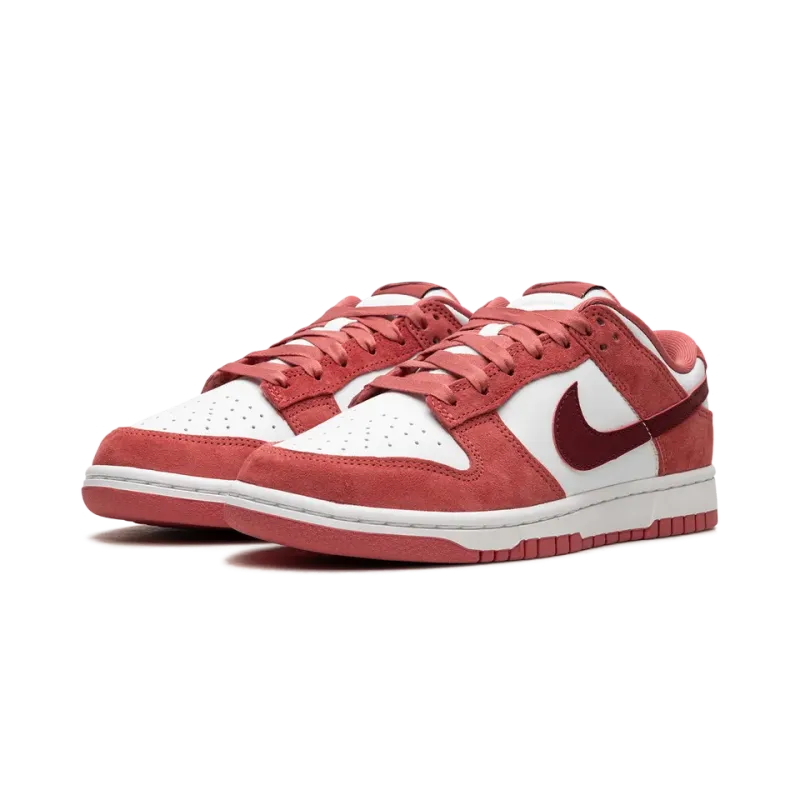 Nike DUNK LOW WMNS Valentine's Day Womens