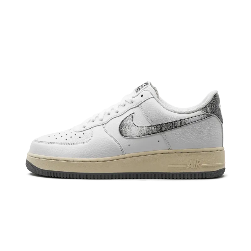 Nike Air Force 1 Low Classics Mens