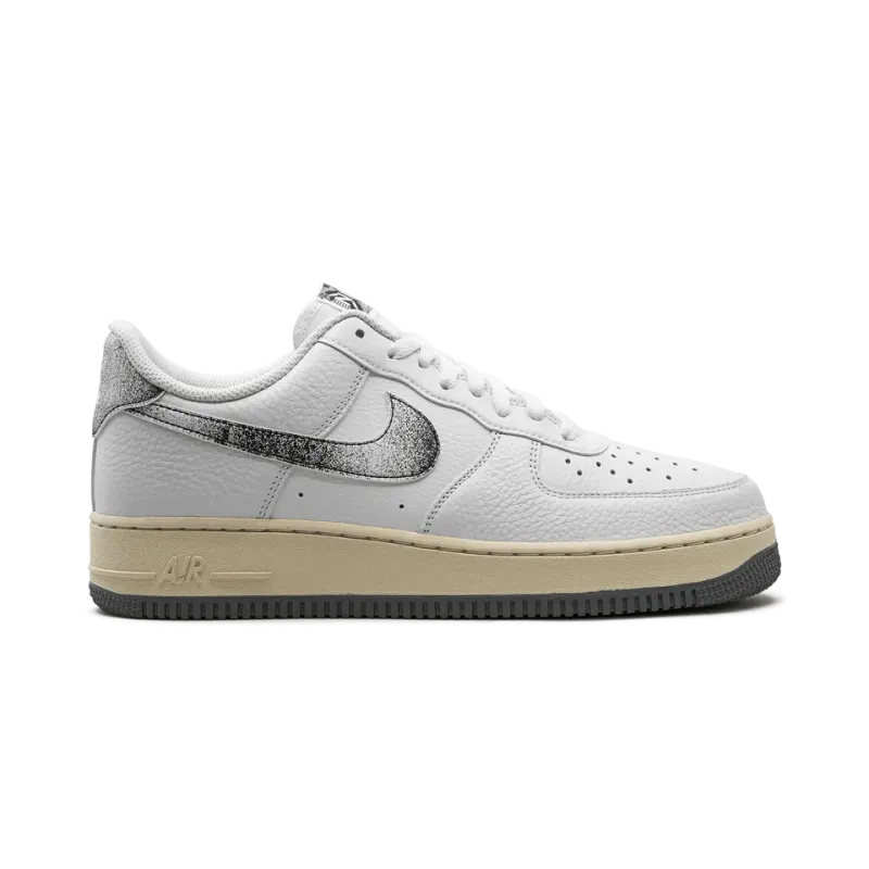 Nike Air Force 1 Low Classics Mens