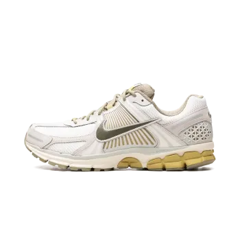 Nike Zoom Vomero 5 Light Bone/Medium Olive Mens
