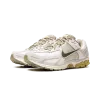 Nike Zoom Vomero 5 Light Bone/Medium Olive Mens