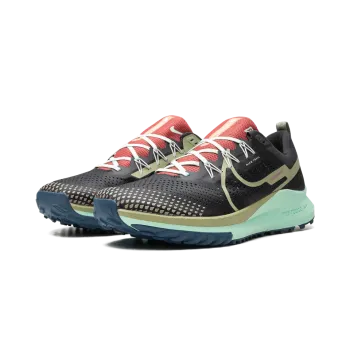 React Pegasus Trail 4 Alligator Unisex