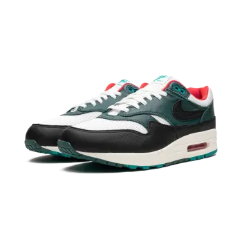 Nike Air Max 1 LeBron James x Liverpool Mens