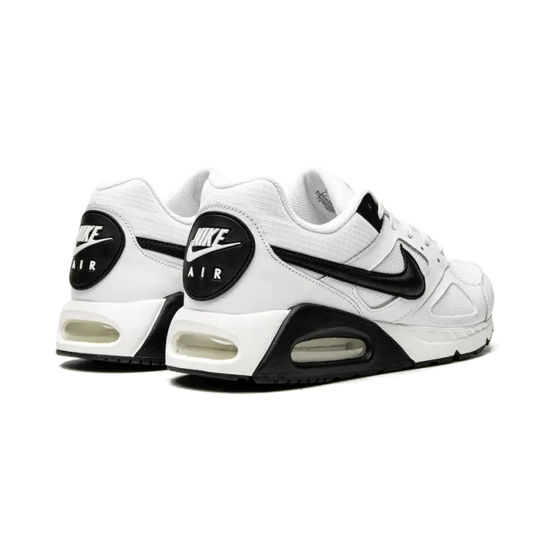 Nike Air Max IVO Mens