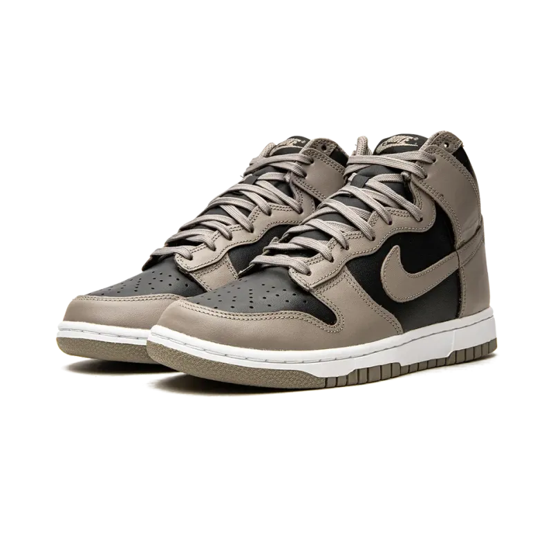 Nike DUNK HIGH WMNS Moon Fossil Womens