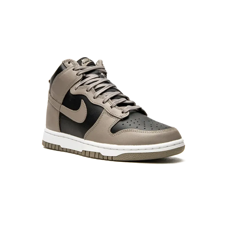 Nike DUNK HIGH WMNS Moon Fossil Womens