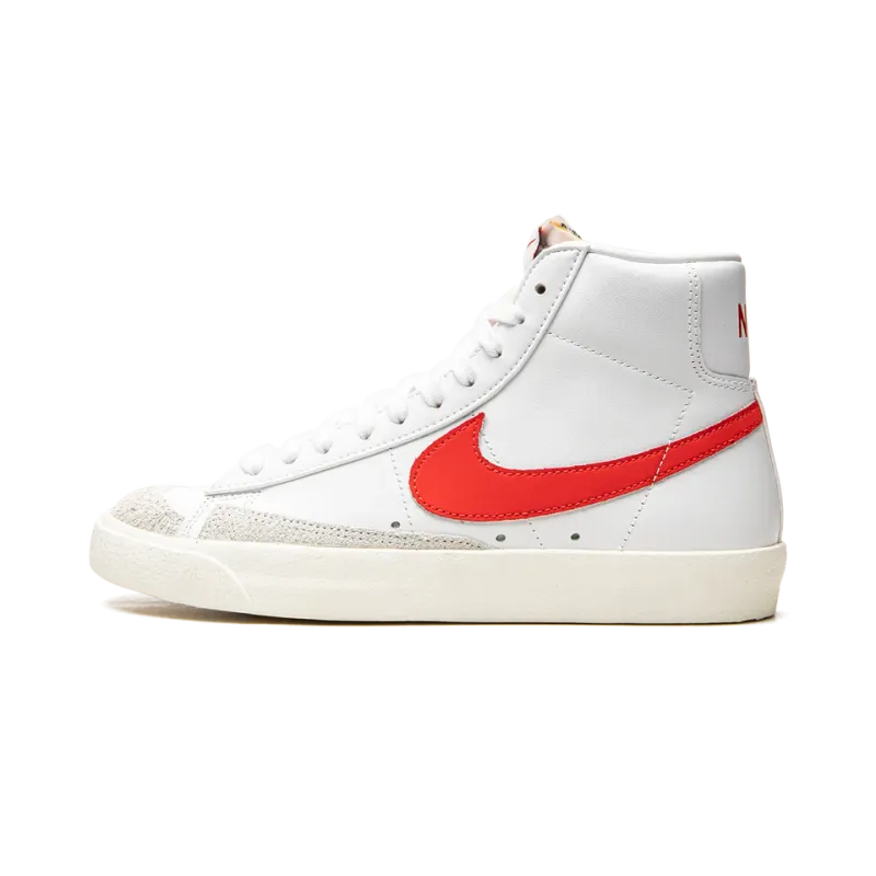 Nike BLAZER MID '77 VNTG WMNS Habanero Red Womens