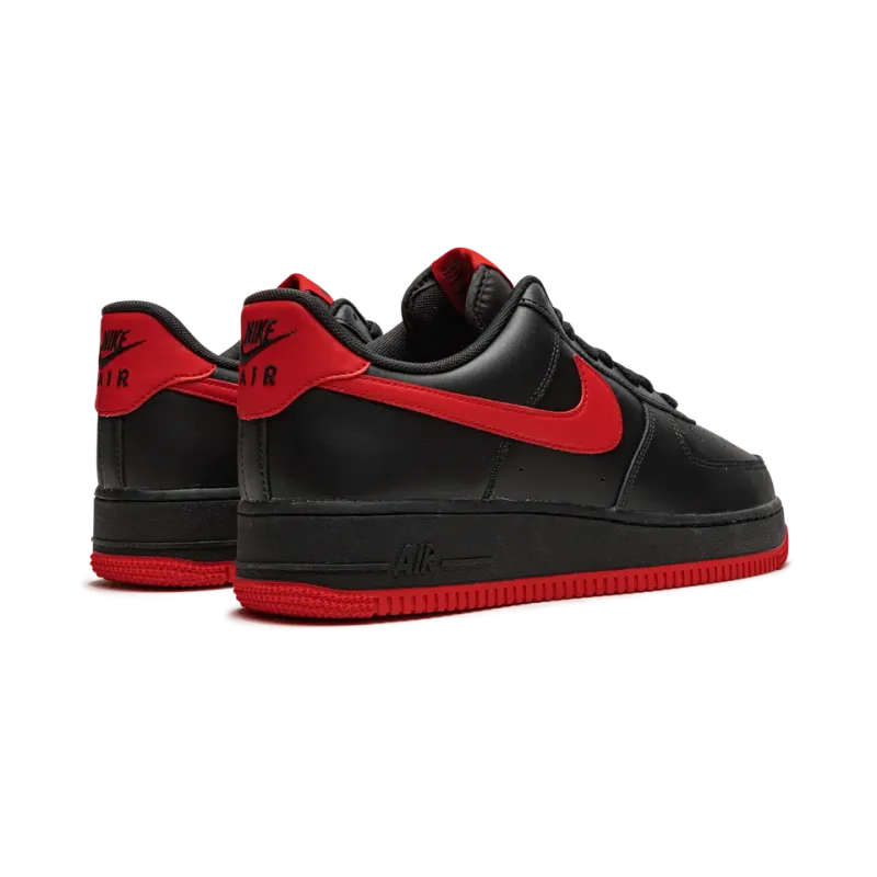Nike Air Force 1 Low '07 Bred Mens