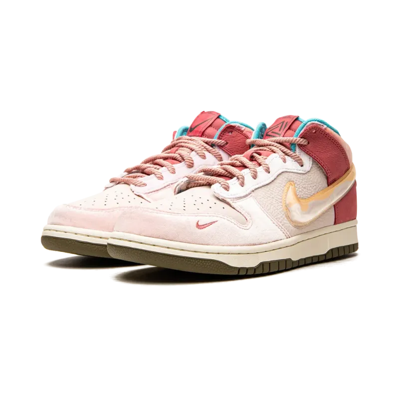 Nike Dunk Mid Social Status - Strawberry Chocolate Mens