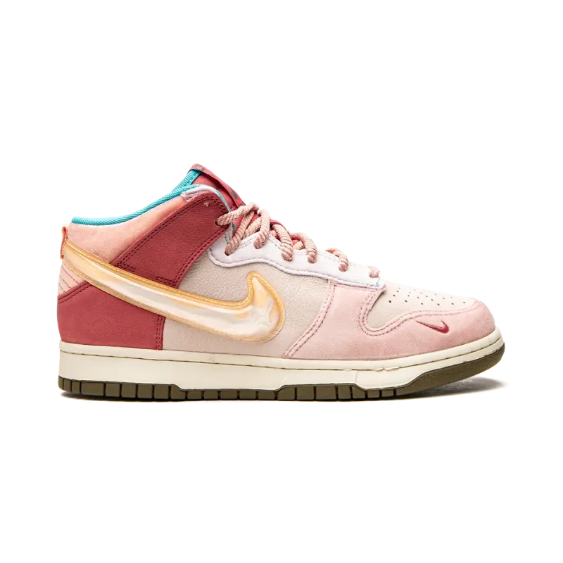 Nike Dunk Mid Social Status - Strawberry Chocolate Mens