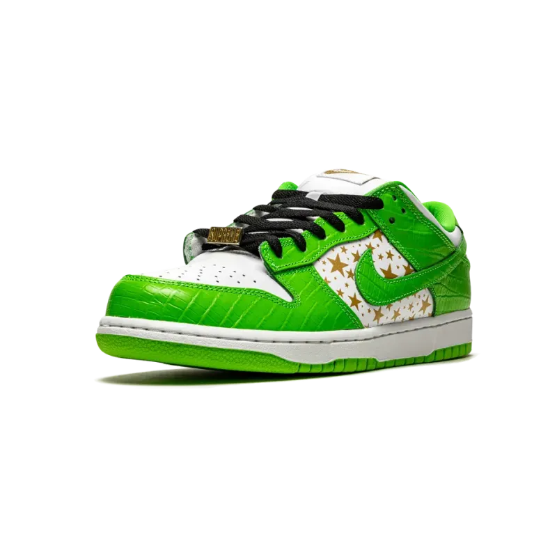 Nike SB Dunk Low Supreme - Stars - Mean Green Mens