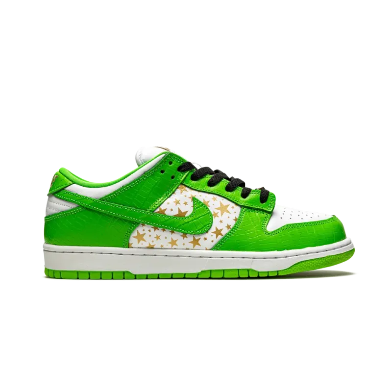 Nike SB Dunk Low Supreme - Stars - Mean Green Mens