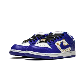 Nike SB Dunk Low Supreme - Stars - Hyper Blue Mens