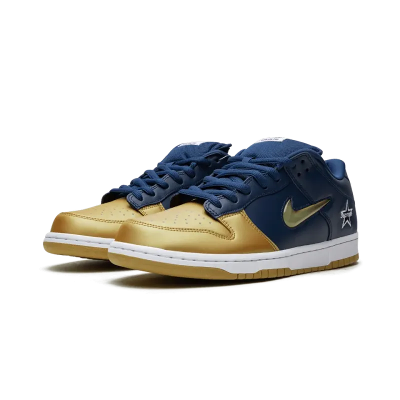 Nike SB Dunk Low Supreme - Jewel Swoosh Gold/Navy Mens