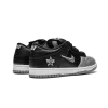 Nike SB Dunk Low OG QS Supreme - Jewel Swoosh Silver/Black Mens