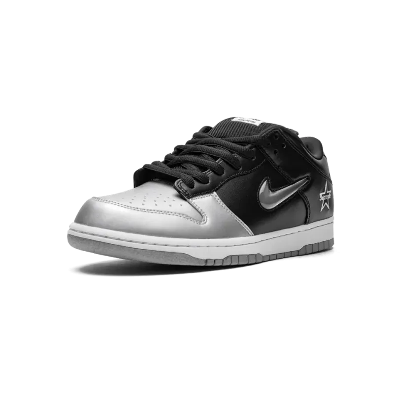 Nike SB Dunk Low OG QS Supreme - Jewel Swoosh Silver/Black Mens