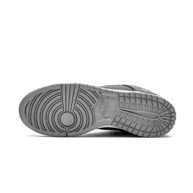 Nike SB Dunk Low OG QS Supreme - Jewel Swoosh Silver/Black Mens