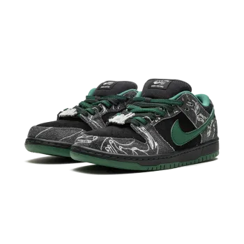Nike SB Dunk Low There Skateboards Mens