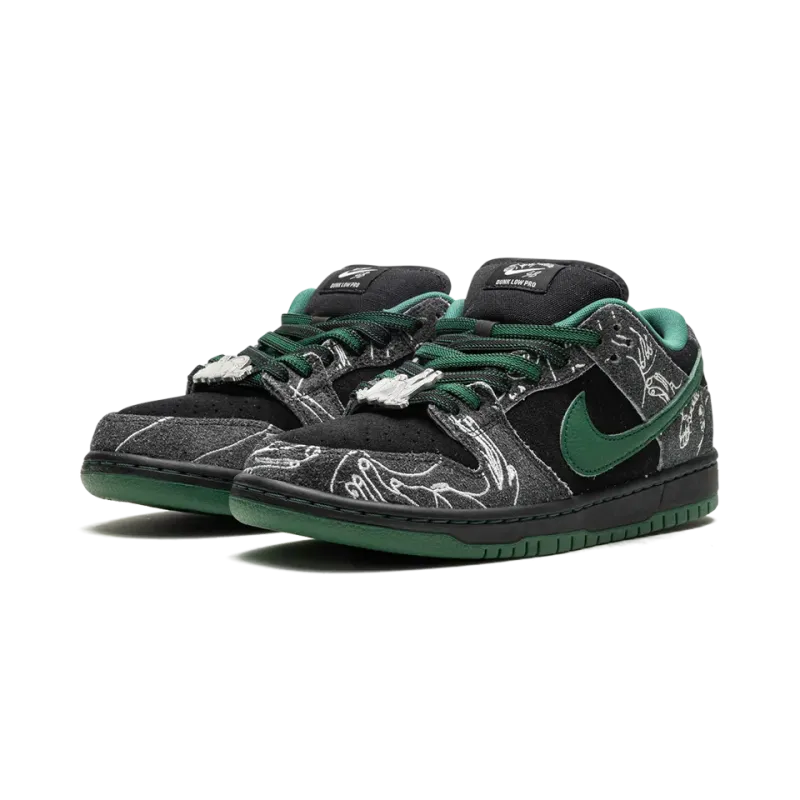 Nike SB Dunk Low There Skateboards Mens