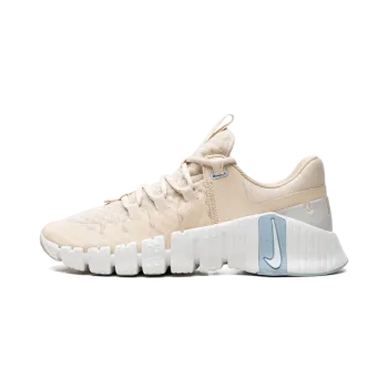 Nike FREE METCON 5 WMNS Sanddrift Womens