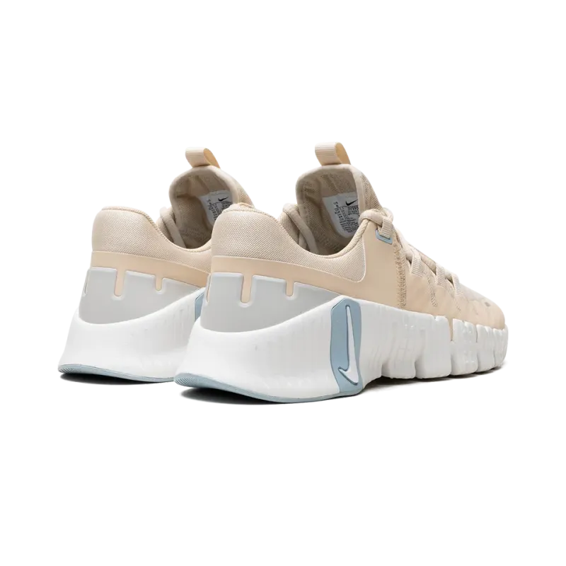 Nike FREE METCON 5 WMNS Sanddrift Womens