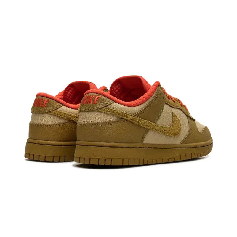 Nike DUNK LOW WMNS Bronzine Picante Red Womens