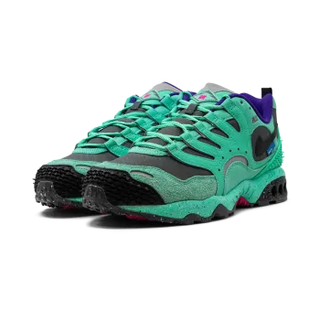 Nike Air Terra Humara UNDEFEATED - Light Menta Mens