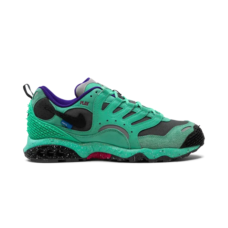 Nike Air Terra Humara UNDEFEATED - Light Menta Mens