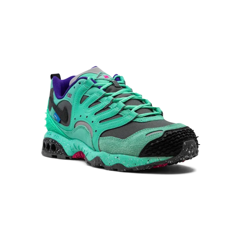 Nike Air Terra Humara UNDEFEATED - Light Menta Mens