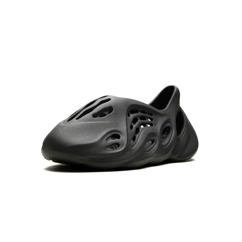 Yeezy Yeezy Foam Runner Carbon Mens