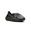 Yeezy Yeezy Foam Runner Carbon Mens