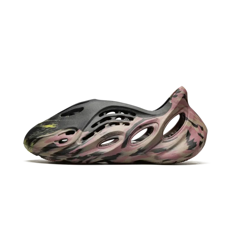 Yeezy Yeezy Foam Runner MX Carbon Mens