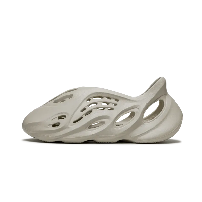 Yeezy Yeezy Foam Runner Sand Mens