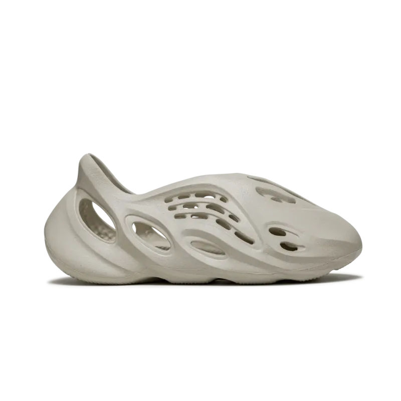 Yeezy Yeezy Foam Runner Sand Mens