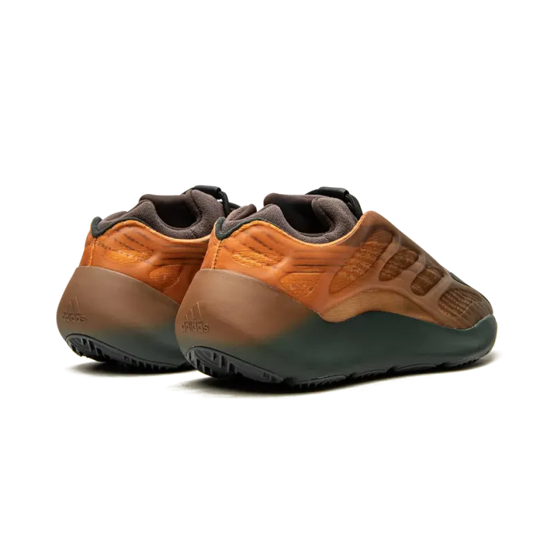 Yeezy Yeezy 700 V3 Copper Fade Mens