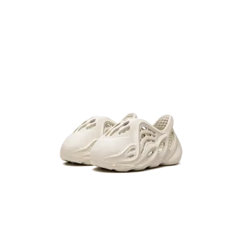 Yeezy Foam Rnnr Sand Toddler