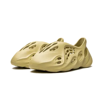 Yeezy Yeezy Foam Runner Sulfur Mens